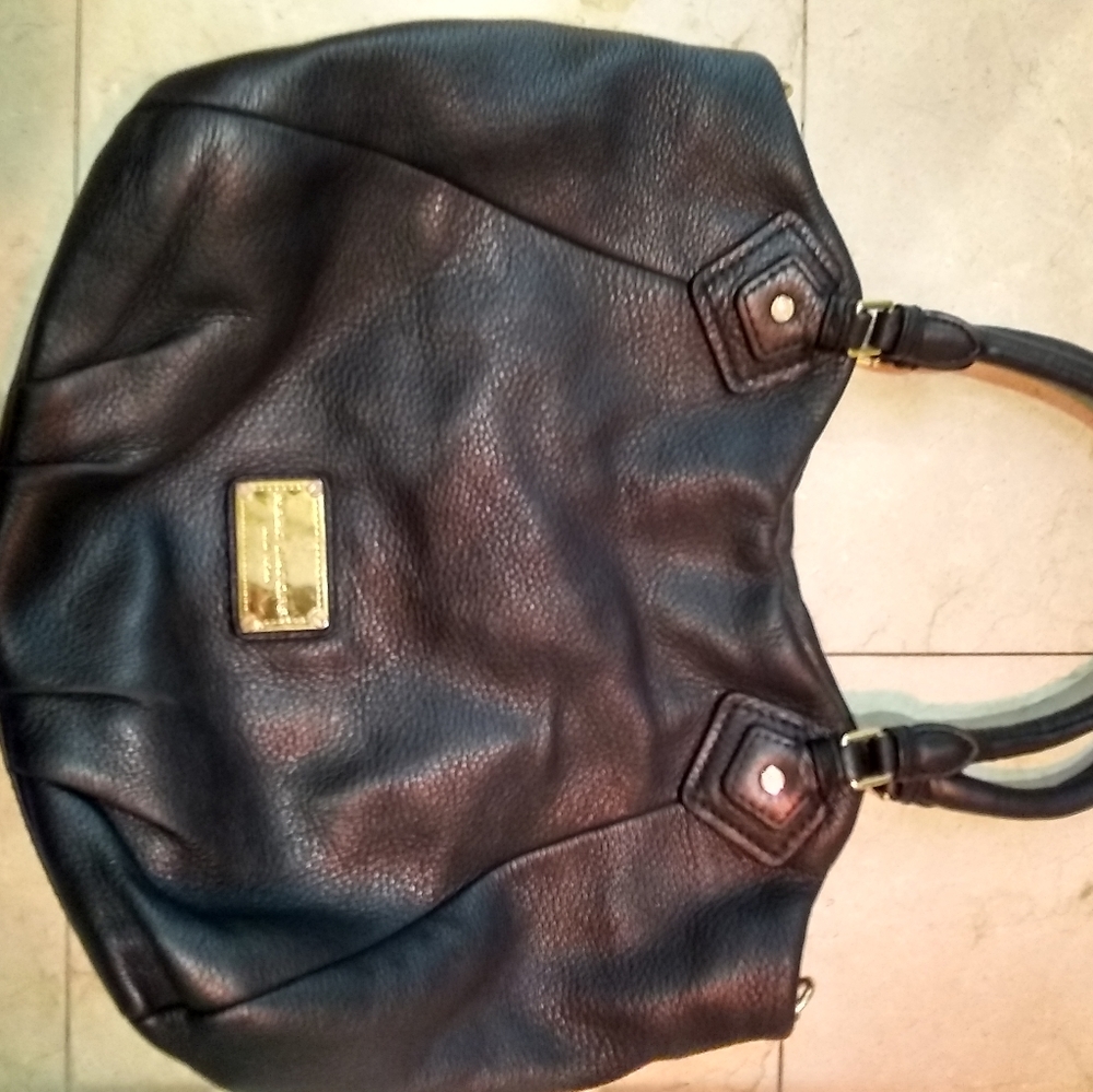 Black Leather Marc Jacobs handbag